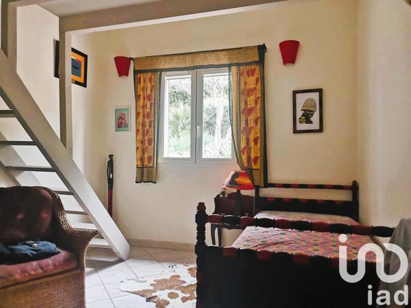 Maison à vendre 5 pièces 126 m² Cuers