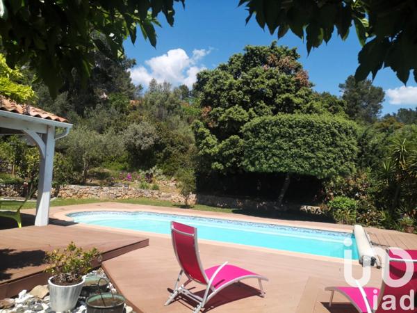 Maison à vendre 5 pièces 126 m² Cuers