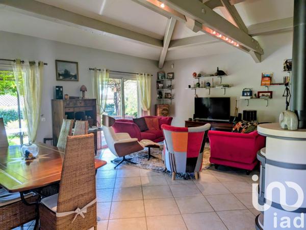 Maison à vendre 5 pièces 126 m² Cuers