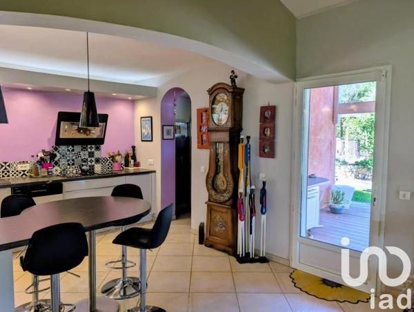 Maison à vendre 5 pièces 126 m² Cuers