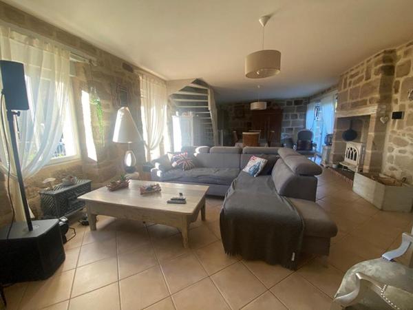 Maison Donzenac 4 pièce(s) 126 m2