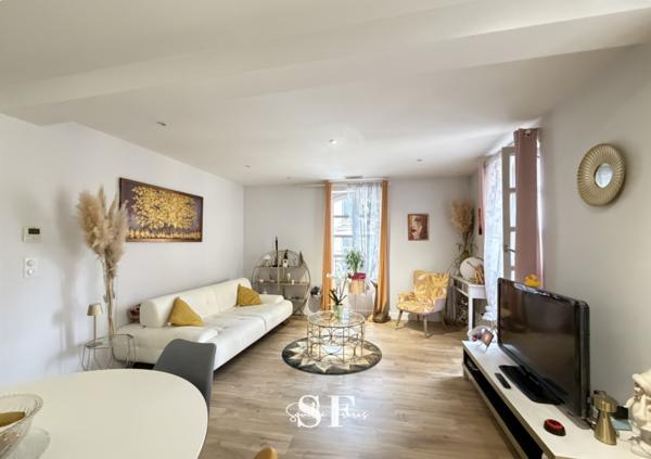 Appartement 253.9 m²