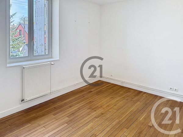 Appartement à vendre  3 pièces - 67 m 2   AUXERRE  - 89