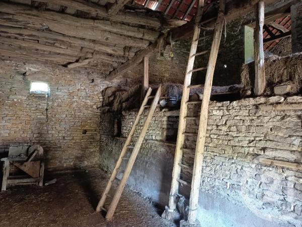 Maison à vendre  1 pièce - 140 m 2   FONTENAY PRES VEZELAY  - 89