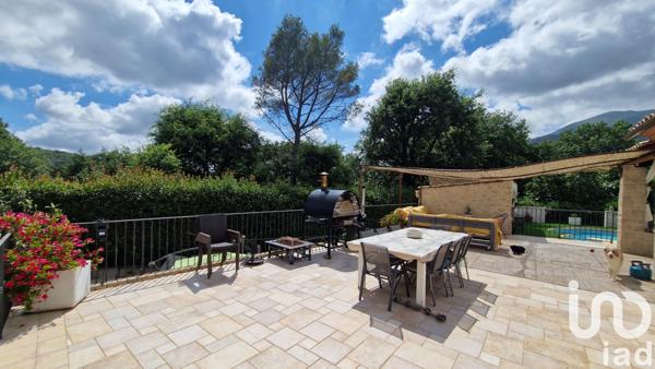 Maison à vendre 7 pièces 217 m² Tourrettes-sur-Loup