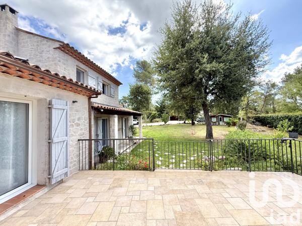 Maison à vendre 7 pièces 217 m² Tourrettes-sur-Loup