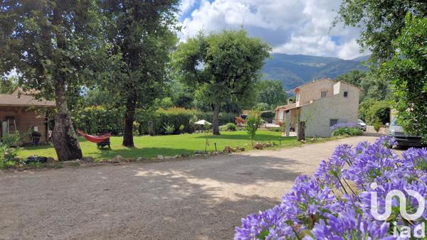 Maison à vendre 7 pièces 217 m² Tourrettes-sur-Loup