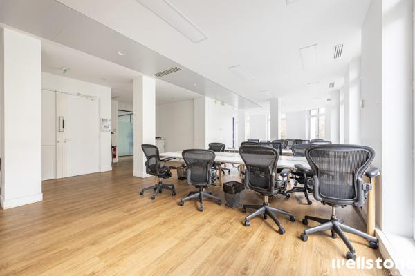 Bureaux à louer à PARIS 75003