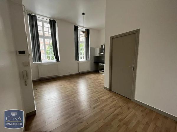 Appartement à louer 1 pièce 27.92m²