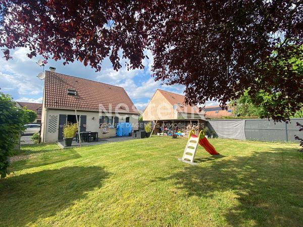 Maison familiale - grande pièce à vivre - 3 chambres - jardin clos et arboré - aucun travaux à prévoir
