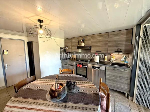 Vente Maison 4 pièces 104 m2 à Neuvic