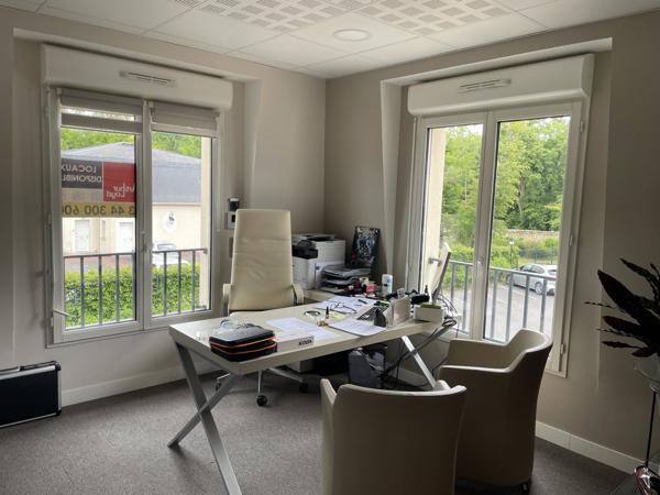 À VENDRE - BUREAUX 52,18 m² - VINEUIL-SAINT-FIRMIN