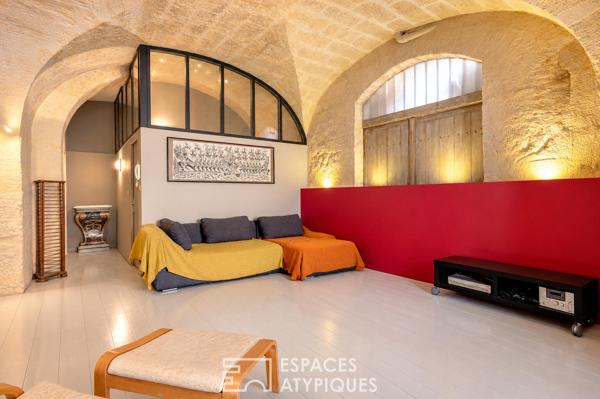 Appartement d’architecte et cour secrète au coeur de Bordeaux