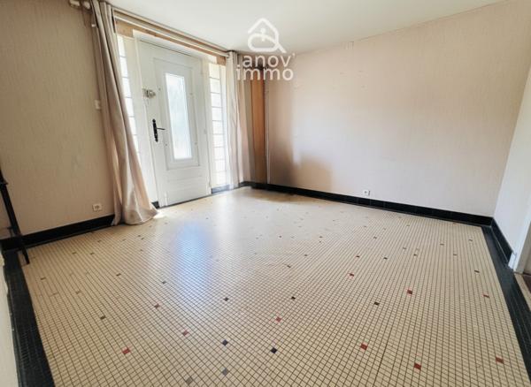 Maison
                                                                                                                                                                                                                                                                                                                        8 pièce(s)                                                                                                                                                                                                          4 chambre(s)                                                                                                                                                                                                          130.97  m²