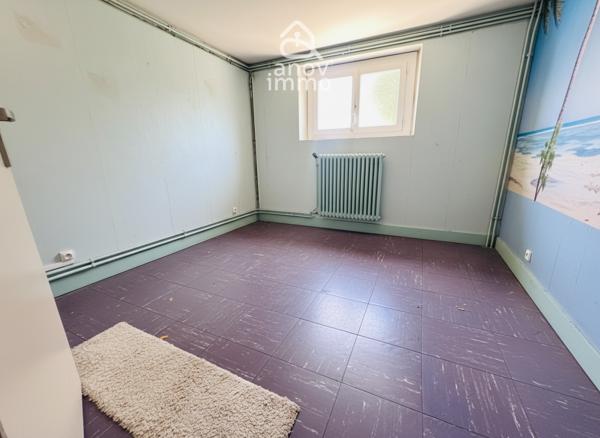 Maison
                                                                                                                                                                                                                                                                                                                        8 pièce(s)                                                                                                                                                                                                          4 chambre(s)                                                                                                                                                                                                          130.97  m²