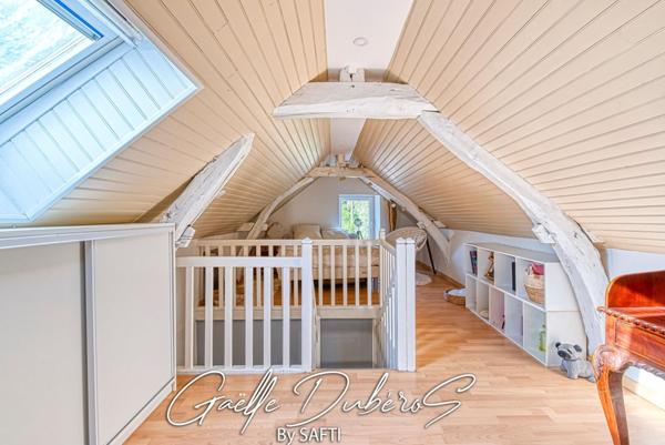 Belle maison 3 chambres avec beau studio + piscine *** Pré visite 3D disponible sur demande***