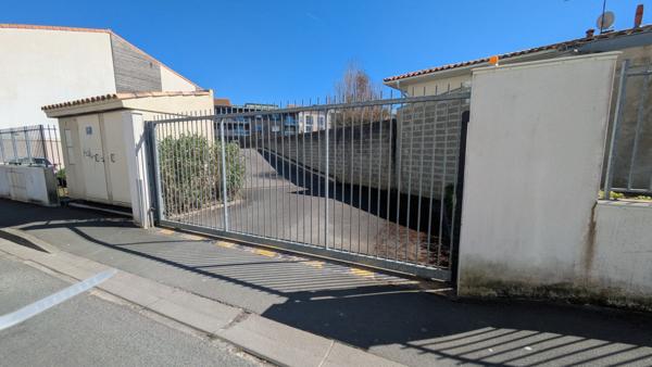 Parking 1 pièce à vendre Rochefort - 17300 / Réf: 3310a