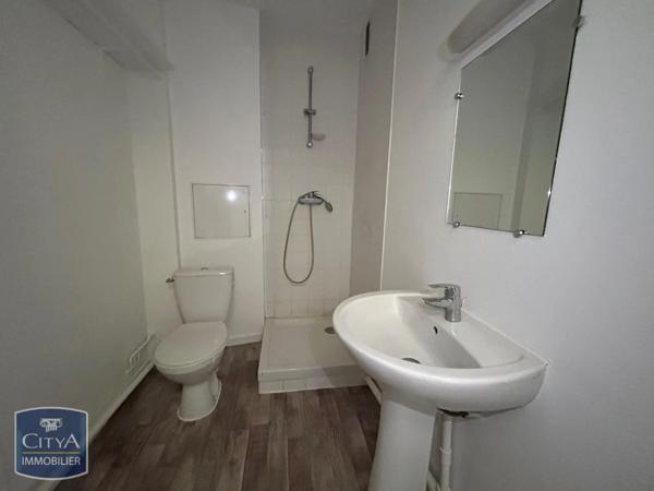 Appartement à louer 1 pièce 27.61m²