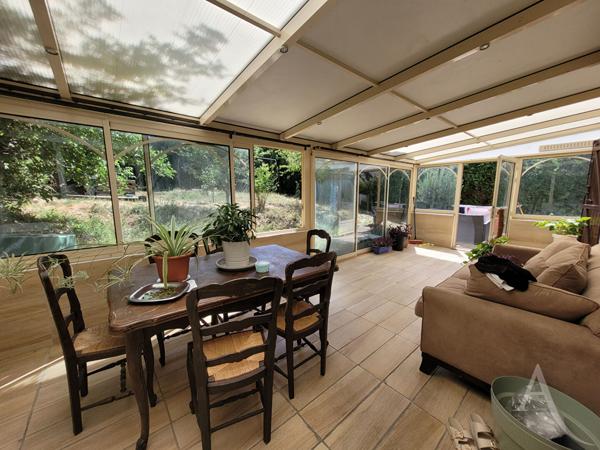 Maison Mantes La Ville de 3 chambres 104 m² et 513m² de terrain