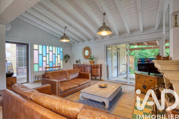 Maison à vendre 8 pièces 216 m² Sarlat-la-Canéda