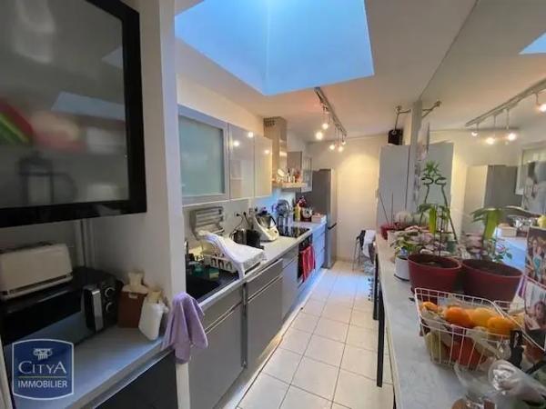 Appartement à louer 3 pièces 78.75m²