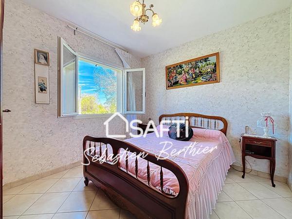 Maison 100 m² – 3 chambres – Grand garage + dépendance – Terrain divisible – Exclusivité