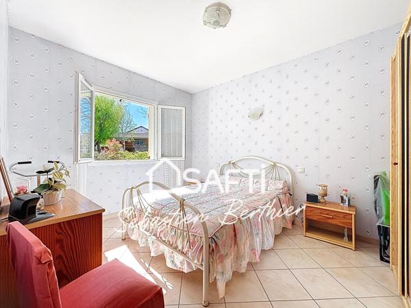 Maison 100 m² – 3 chambres – Grand garage + dépendance – Terrain divisible – Exclusivité