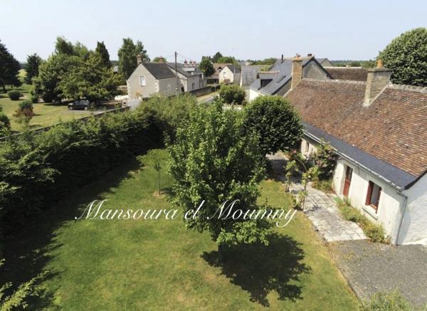 MAGNIFIQUE LONGERES DE CARACTERES AVEC GITES