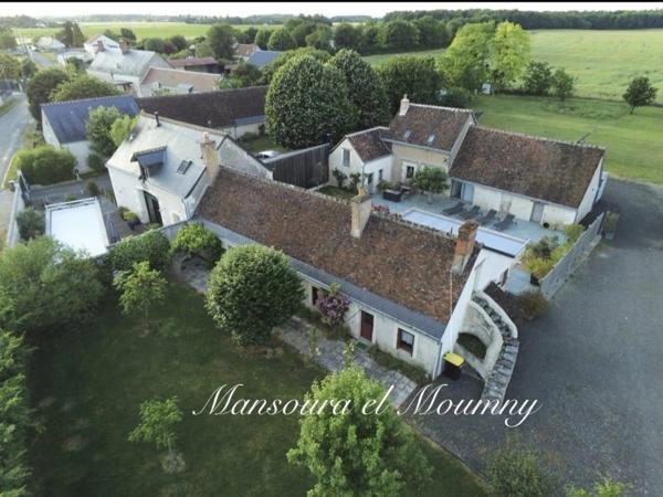 MAGNIFIQUE LONGERES DE CARACTERES AVEC GITES