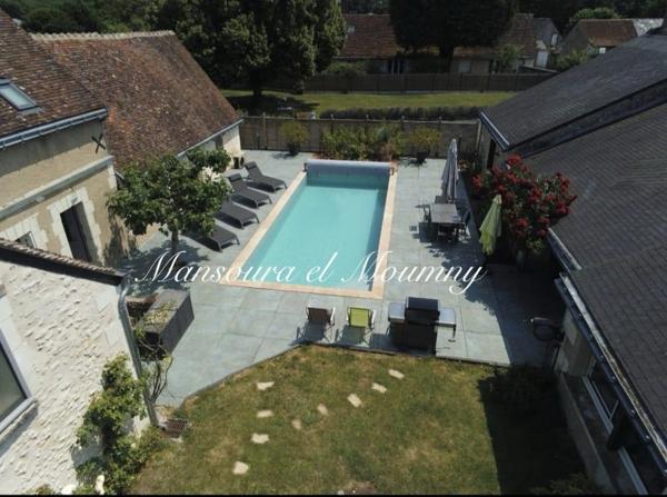 MAGNIFIQUE LONGERES DE CARACTERES AVEC GITES