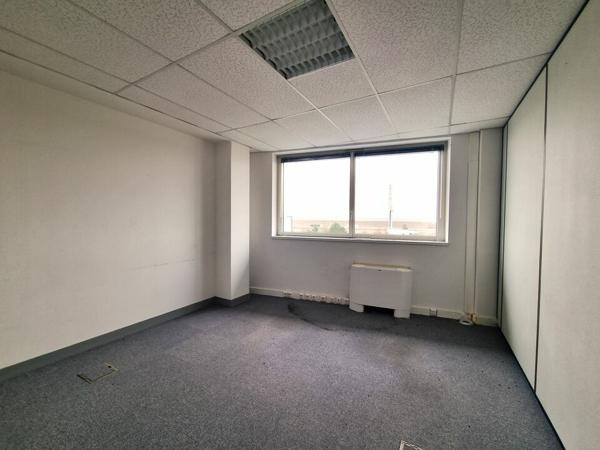 GRAND POITIERS FUTUROSCOPE - 130M² DE BUREAUX A VENDRE