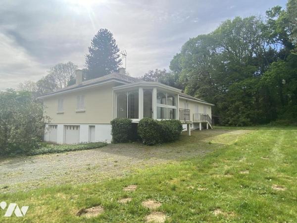 PROPRIETE - 190M² A RENOVER - AVEC SOUS-SOL -  1 HECTARE