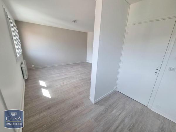 Appartement à louer 2 pièces 46.07m²
