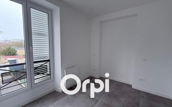 Appartement à vendre    2 pièces • 34,11 m2 Vaux-le-Pénil