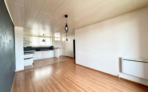 Appartement à vendre    2 pièces • 44 m2 Portet-sur-Garonne