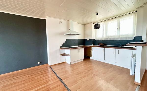 Appartement à vendre    2 pièces • 44 m2 Portet-sur-Garonne