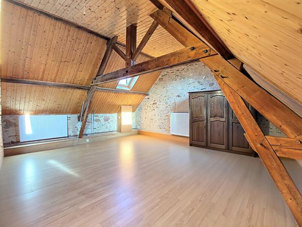 Vente maison Le Poire Sur Vie : 315 000 € - AJP Immobilier Vieillevigne