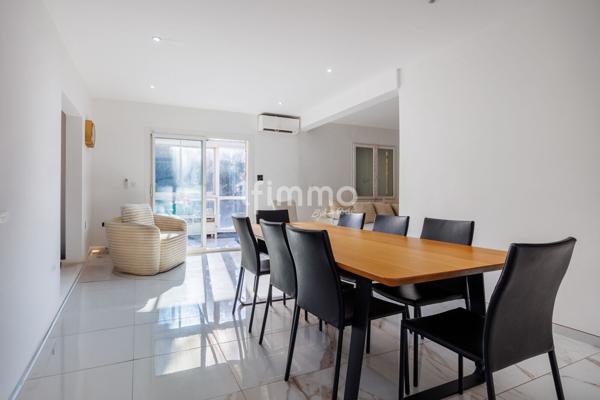 Carnoux en Provence / Maison rénovée/ Terrain / Piscine