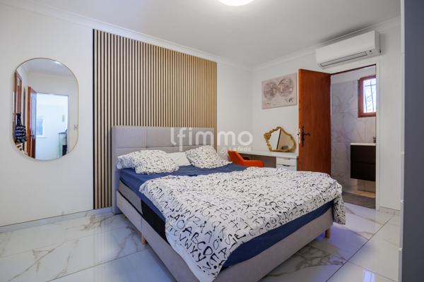 Carnoux en Provence / Maison rénovée/ Terrain / Piscine