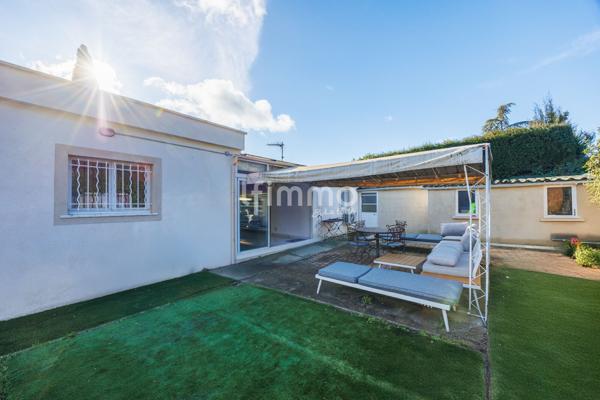 Carnoux en Provence / Maison rénovée/ Terrain / Piscine