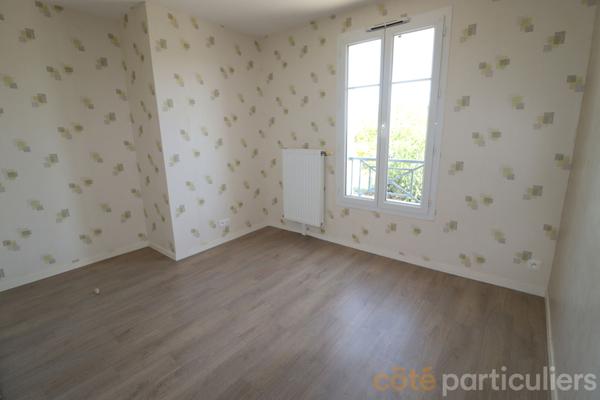 Vente
                Maison82 m² - 4 Pièces -
                    SAINT CYR EN VAL (45590)