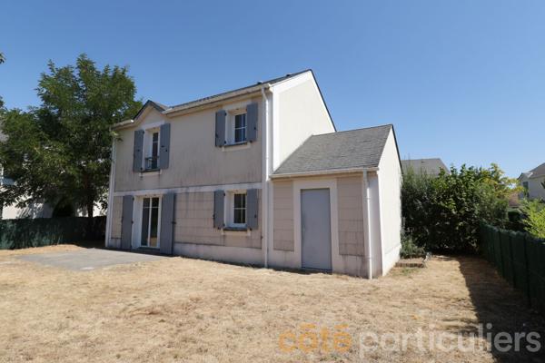 Vente
                Maison82 m² - 4 Pièces -
                    SAINT CYR EN VAL (45590)