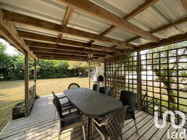 Maison 15 pièces de 345 m² à Sainte-Soulle (17220)