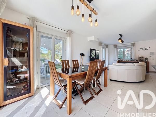 Maison à vendre 4 pièces 91 m² Saint-Cyr-sur-Mer