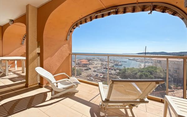 Appartement à vendre    3 pièces • 89,25 m2 Fréjus