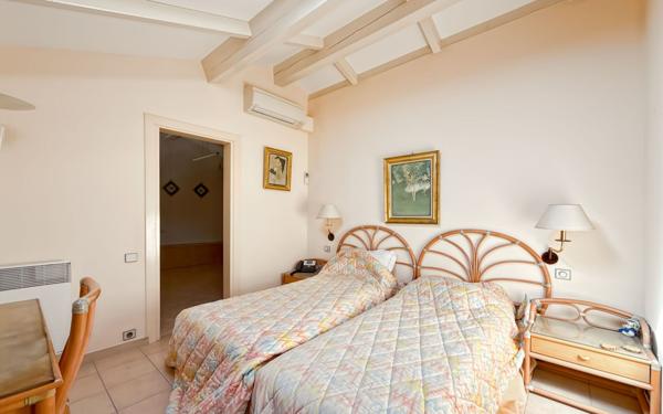 Appartement à vendre    3 pièces • 89,25 m2 Fréjus