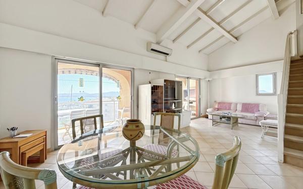 Appartement à vendre    3 pièces • 89,25 m2 Fréjus