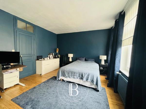 Armentières, Maison de ville 7 Chambres -  242 m² à vendre