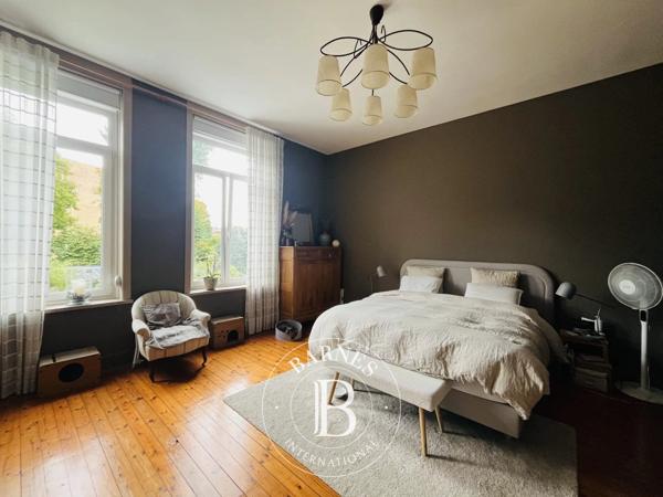 Armentières, Maison de ville 7 Chambres -  242 m² à vendre