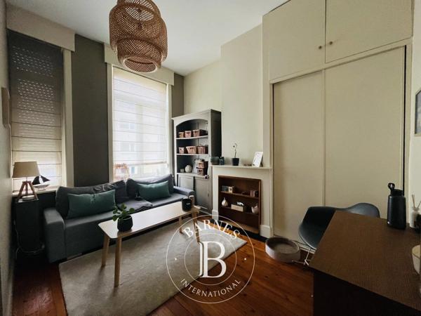 Armentières, Maison de ville 7 Chambres -  242 m² à vendre
